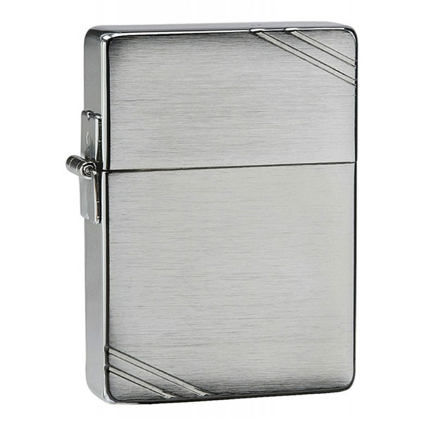 Zippo réplica 1935 with slashes