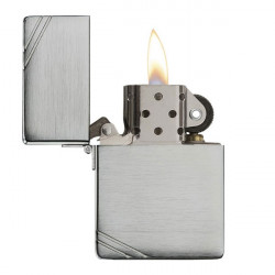 Zippo réplica 1935 with slashes